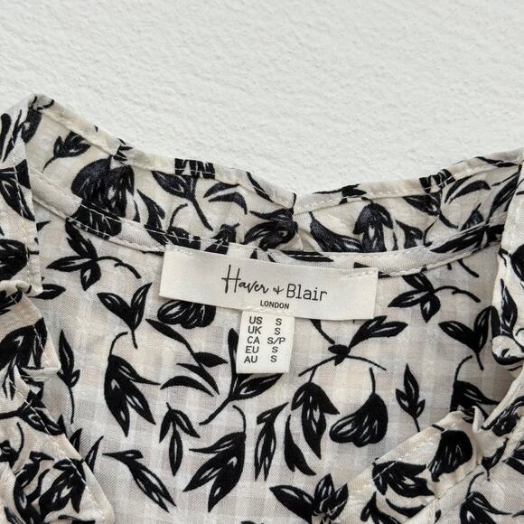 Haven & Blair Floral V-Neck Button Up Blouse Long Sleeve, Size Small - Picture 4 of 6